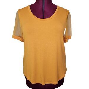 DKNY Sheer Short Sleeves T-Shirt (size L)